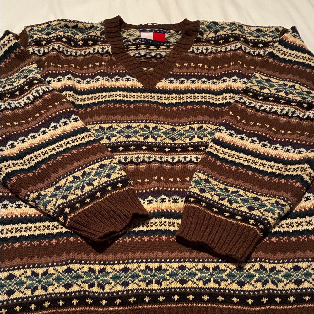 Tommy Hilfiger Brown Multi-Pattern V-Neck Sweater